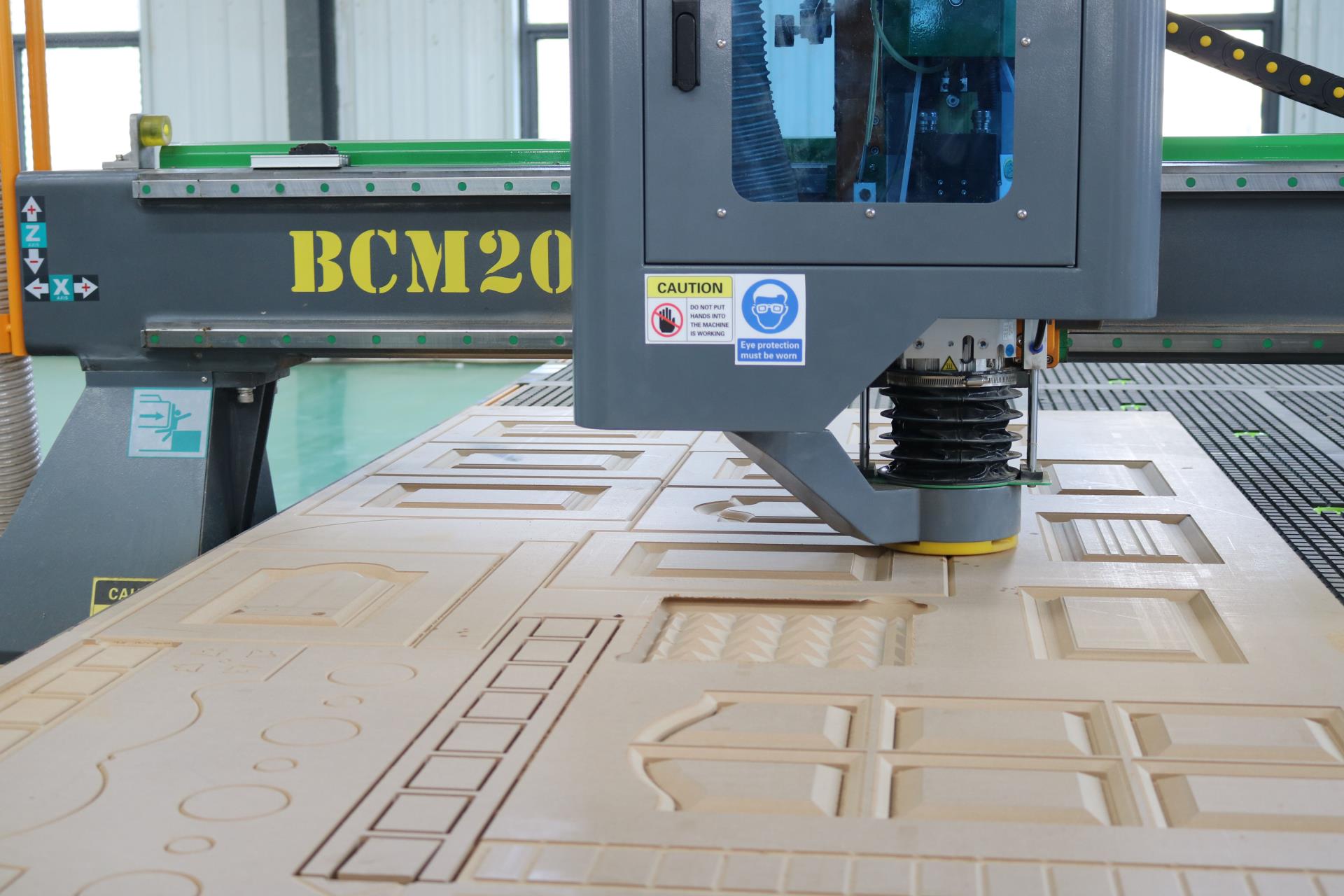 Selection of inverter for woodworking cnc routers